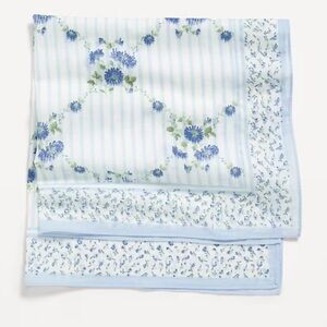 Old Navy ‘Blue Flower’ Floral Blue & White Lightweight Scarf